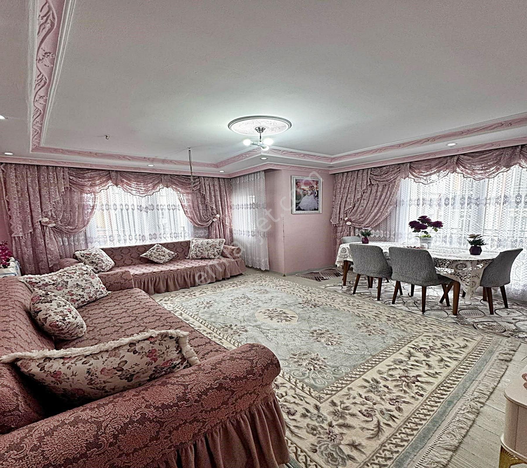 Merkezi Konumda Geniş Aileye Uygun Ferah Temiz 2+1 Satılık Daire - Görsel 25