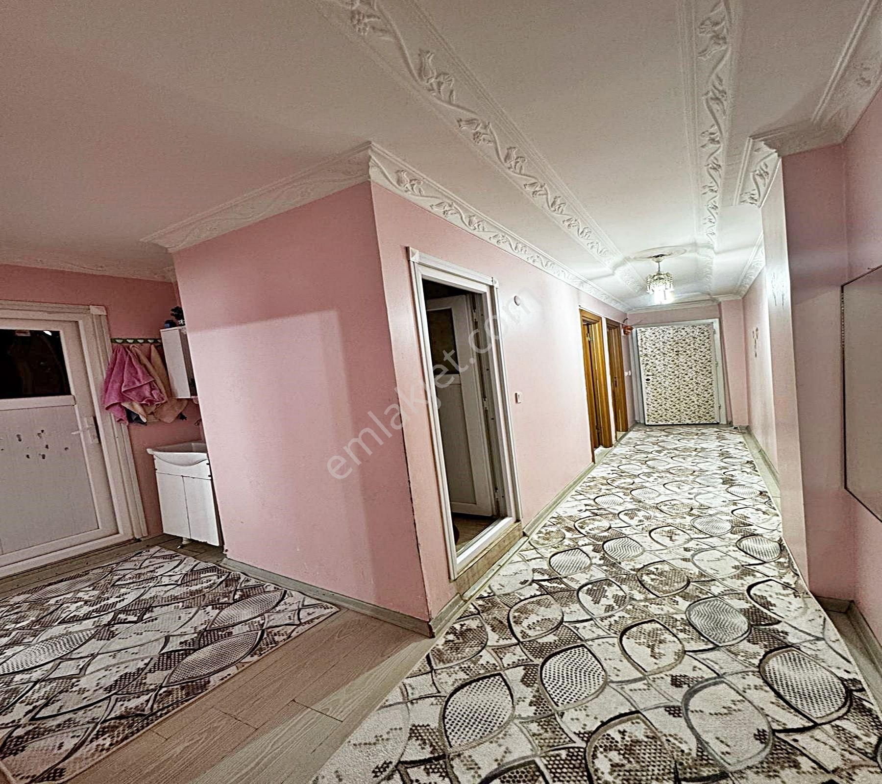 Merkezi Konumda Geniş Aileye Uygun Ferah Temiz 2+1 Satılık Daire - Görsel 9