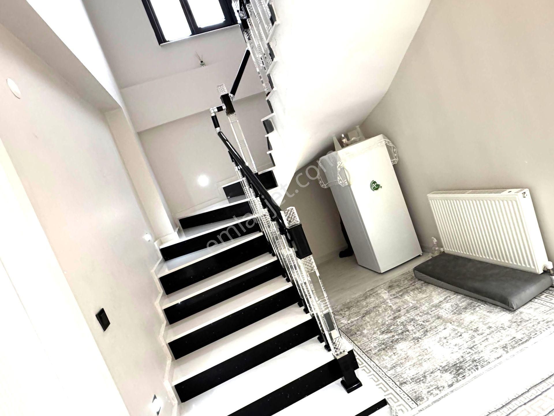 Çerkezköy Kızılpınarda Satılık Vıla 400m Icınde - Görsel 19