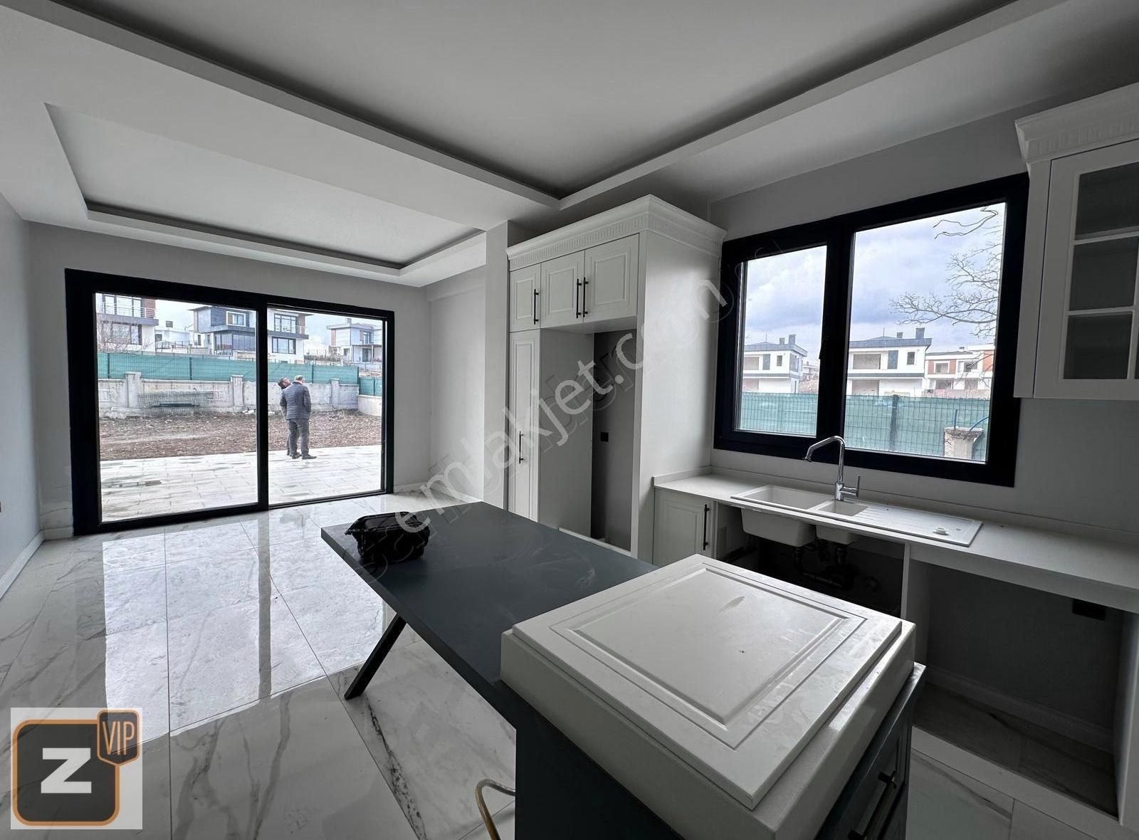 Erenköy'de Satılık Villa - Görsel 18