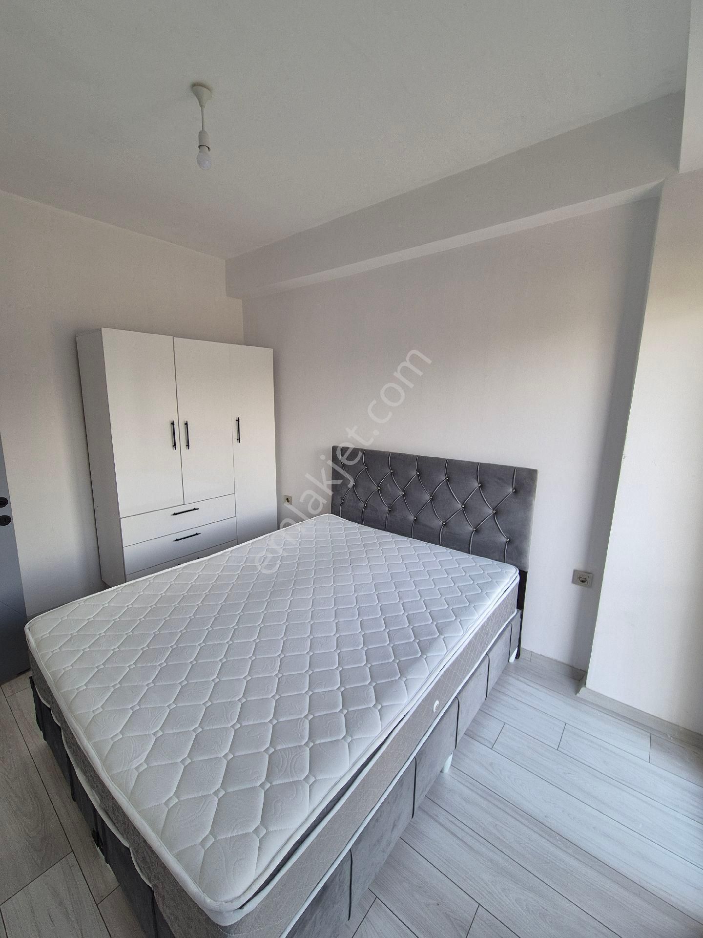 Çarkıpare'de 1+1 Full Ve Sıfır Eşyalı Hasarsız Caddeye Yakın Kiralık Daire - Görsel 13