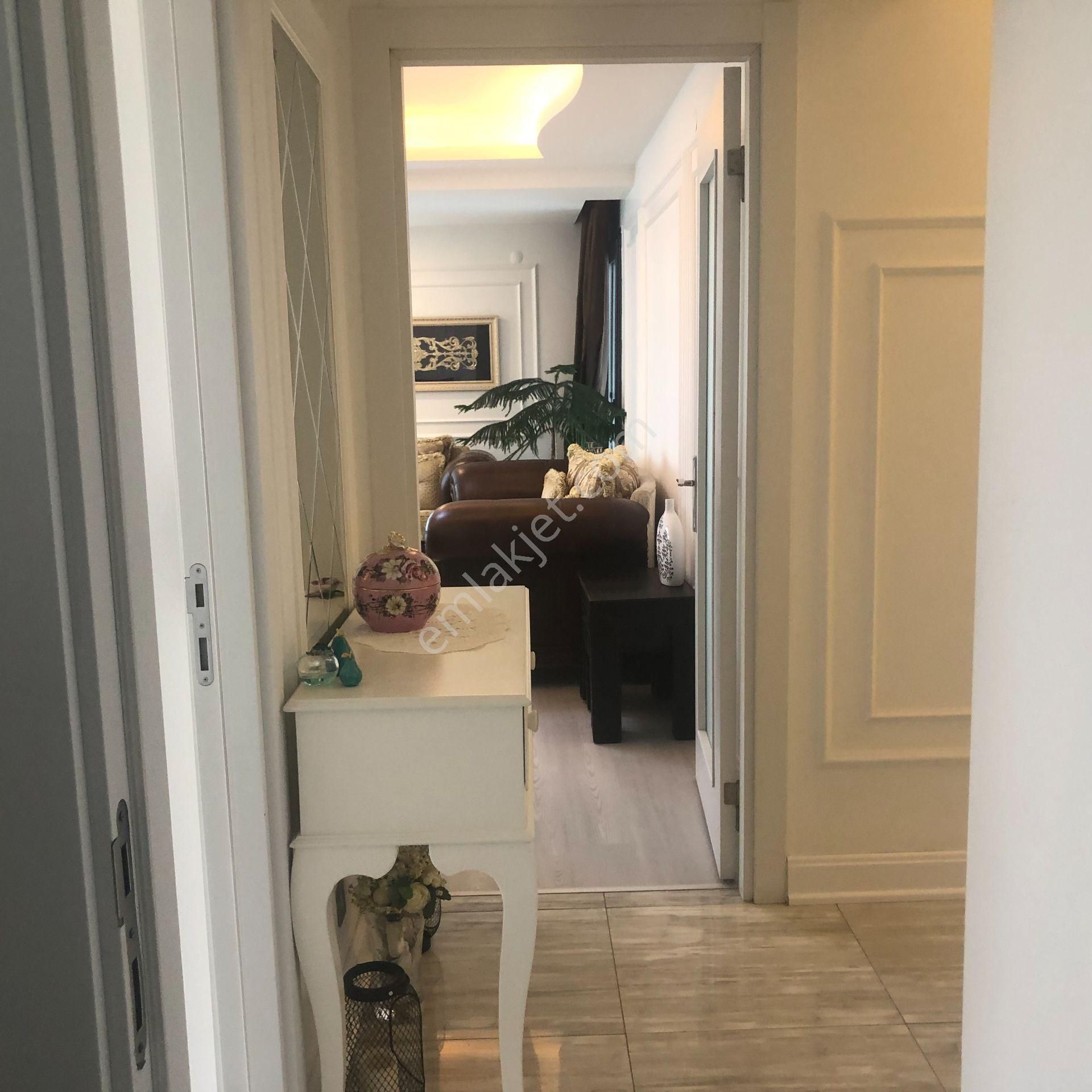 Bayraklı Emek Mahallesi Deniz Manzaralı Anadolu Caddesinde Satılık 3+1 Lüx Daire - Görsel 28