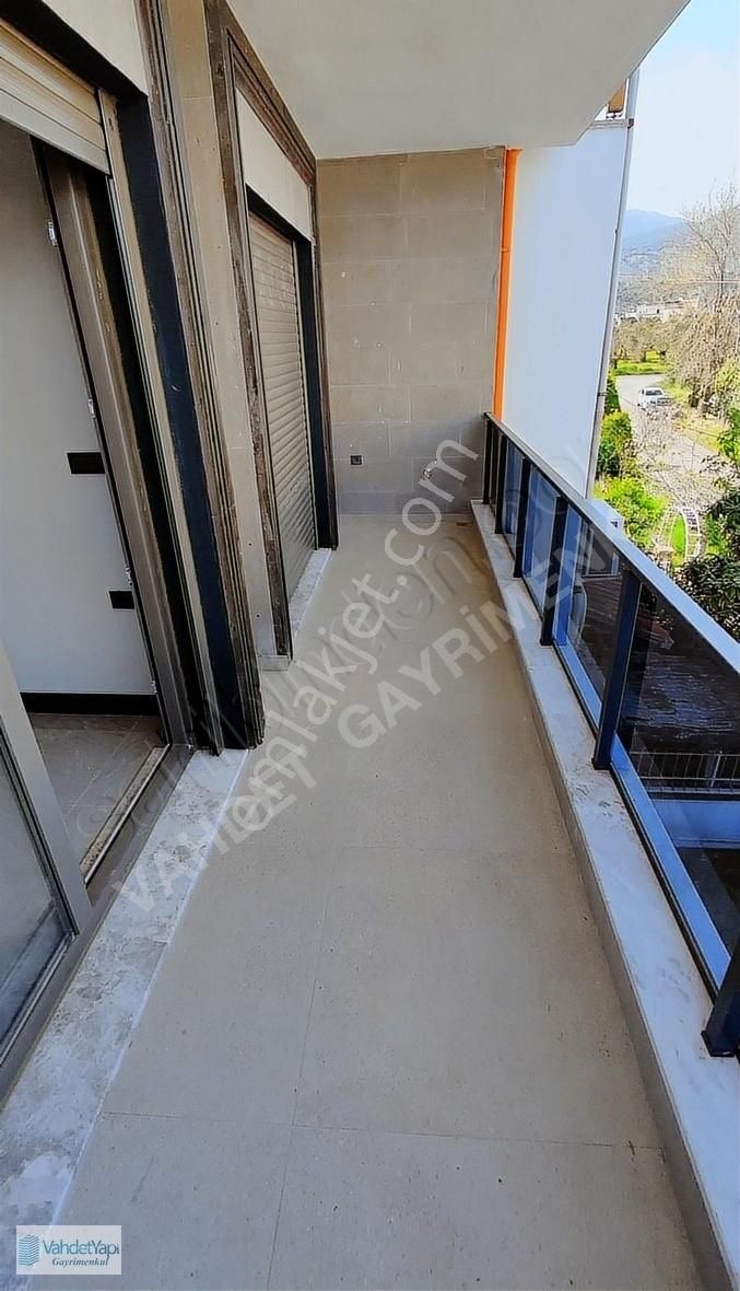 Vahdet'ten Güre'de Harika İç Tasarım, Denize Çok Yakın 3+1 Villa - Görsel 10