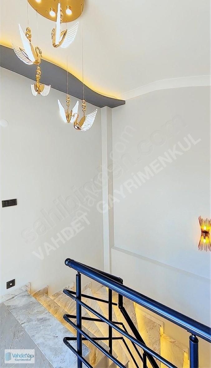 Vahdet'ten Güre'de Harika İç Tasarım, Denize Çok Yakın 3+1 Villa - Görsel 29