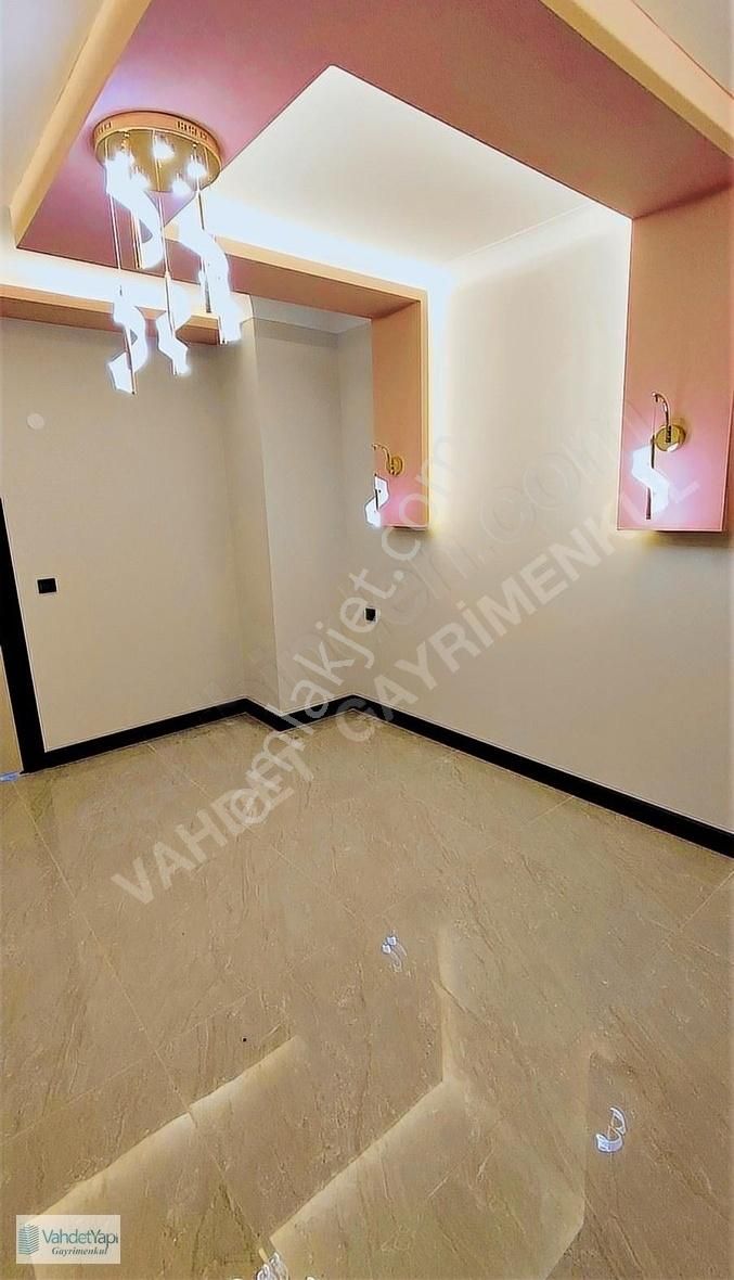 Vahdet'ten Güre'de Harika İç Tasarım, Denize Çok Yakın 3+1 Villa - Görsel 32