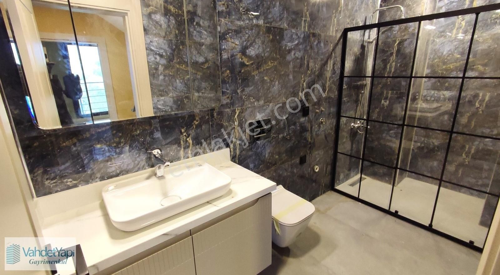 Vahdet'ten Gürede Havuzlu Müstakil Modern Mimari 4+1 Sıfır Villa - Görsel 17