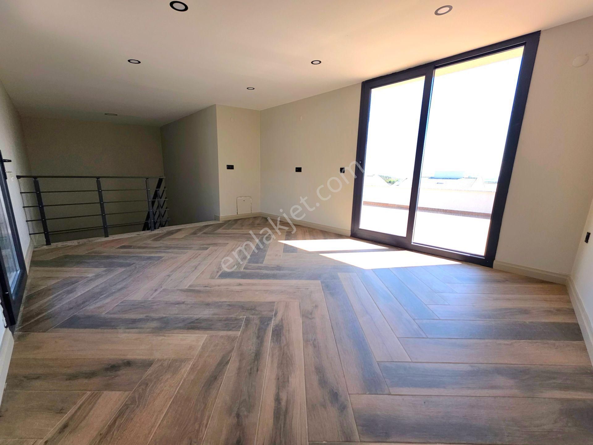 Vahdet'ten Gürede Havuzlu Müstakil Modern Mimari 4+1 Sıfır Villa - Görsel 24