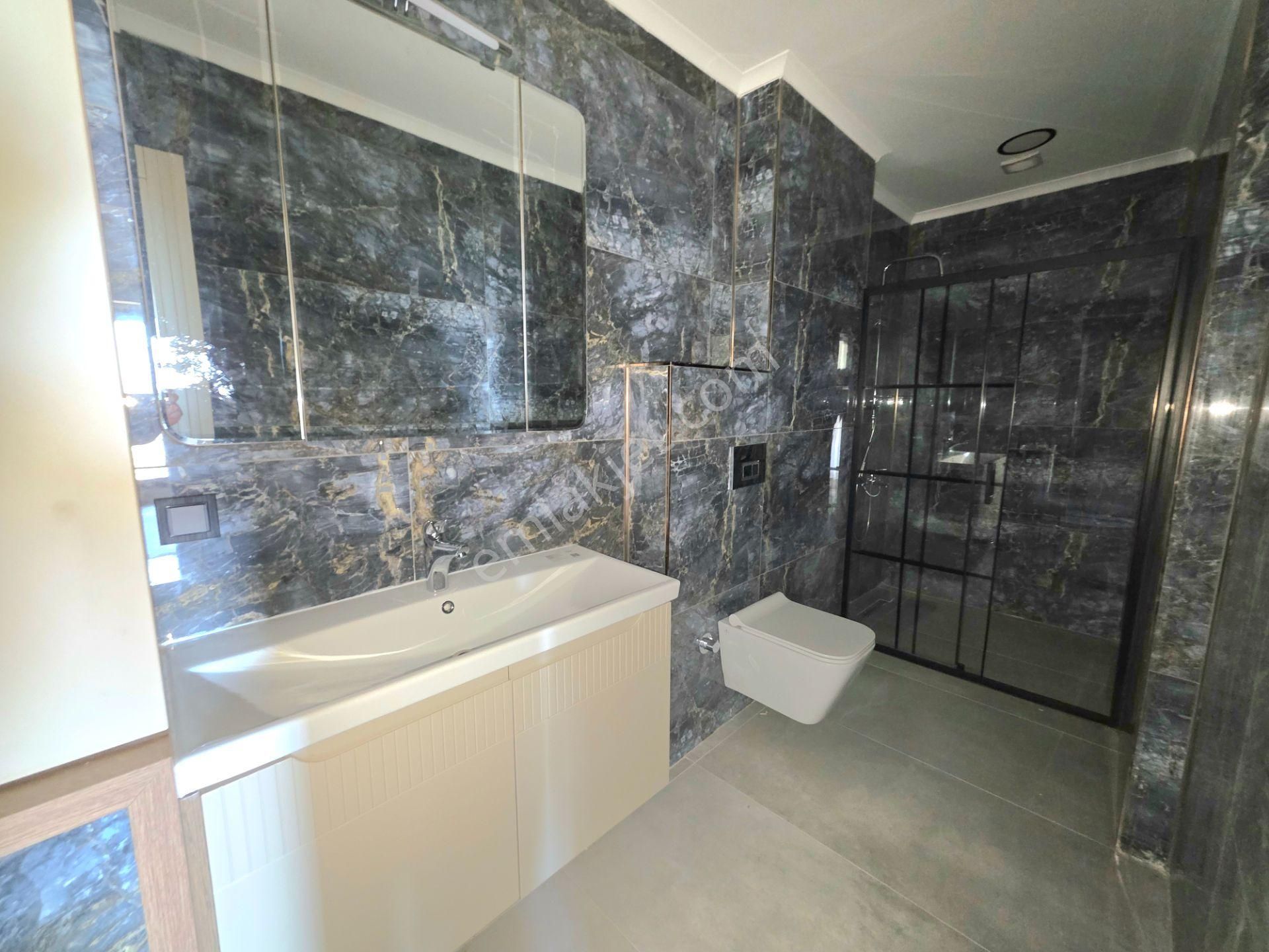 Vahdet'ten Gürede Havuzlu Müstakil Modern Mimari 4+1 Sıfır Villa - Görsel 18