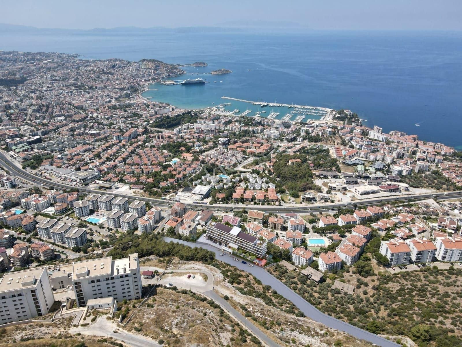 Kuşadası Ful Deniz Manzaralı Çatı Dublex Daire