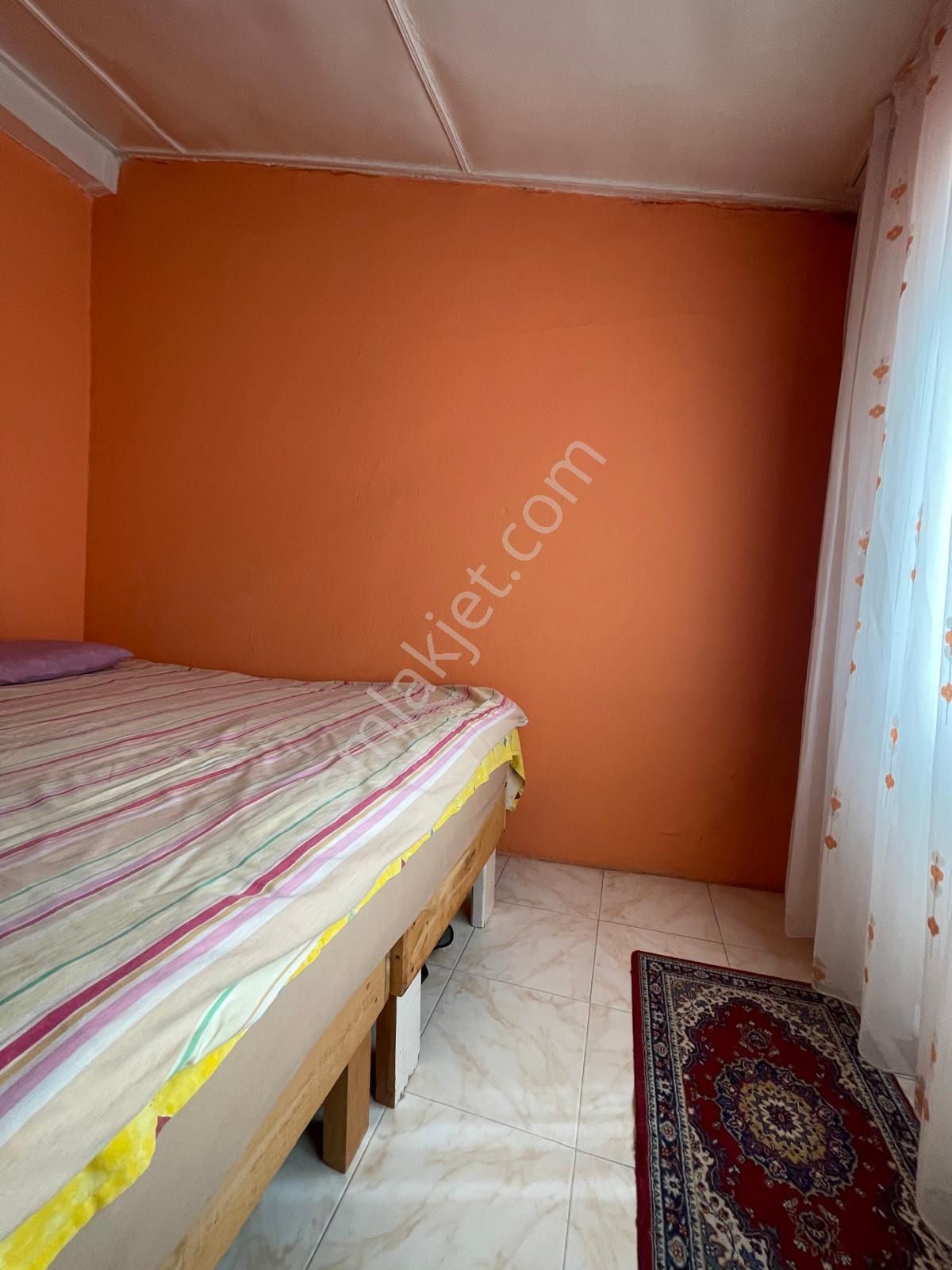 Premar Ayvada'dan Ayvalık Merkez'de 2 Katlı Avlulu 3+1 Taş Rum Evi - Görsel 21