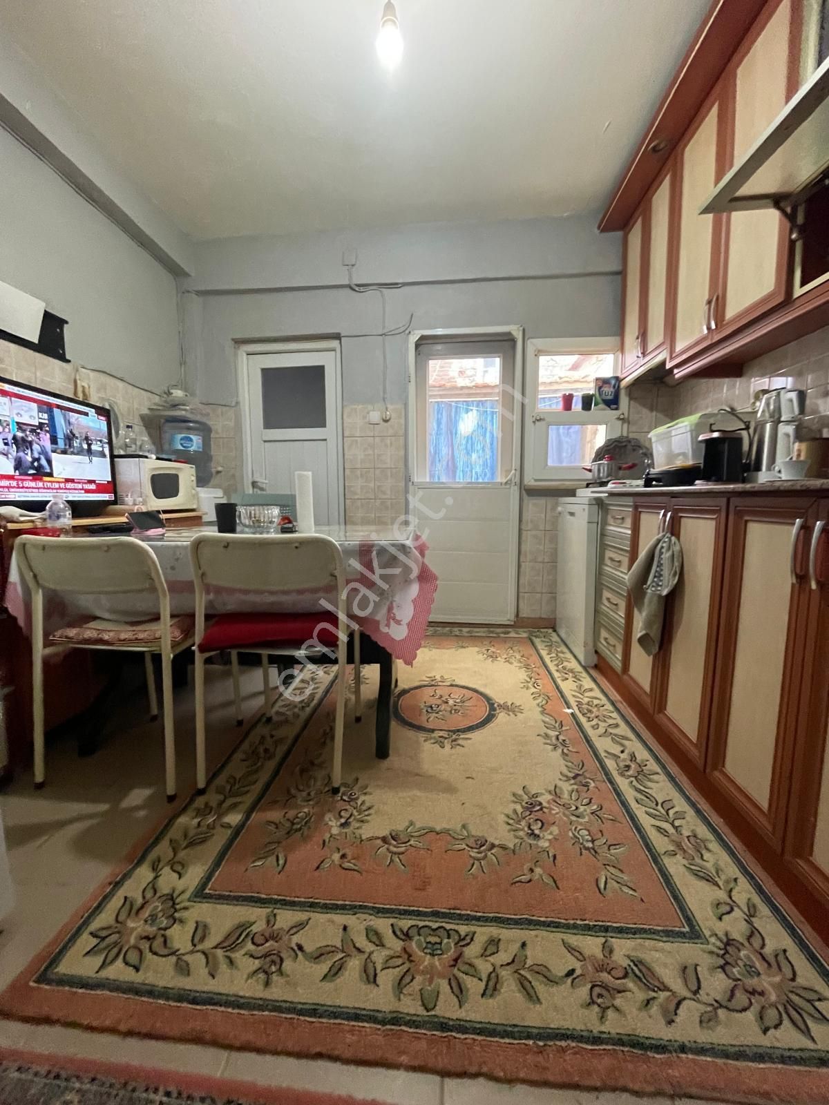 Premar Ayvada'dan Ayvalık Merkez'de 2 Katlı Avlulu 3+1 Taş Rum Evi - Görsel 7