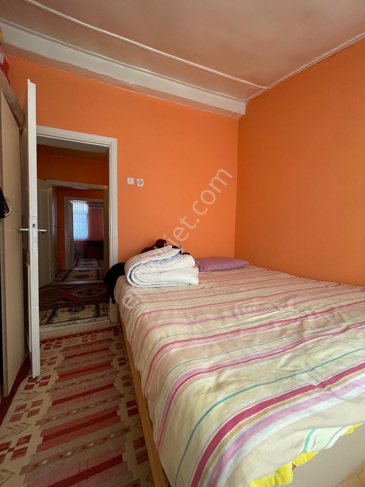 Premar Ayvada'dan Ayvalık Merkez'de 2 Katlı Avlulu 3+1 Taş Rum Evi - Görsel 22