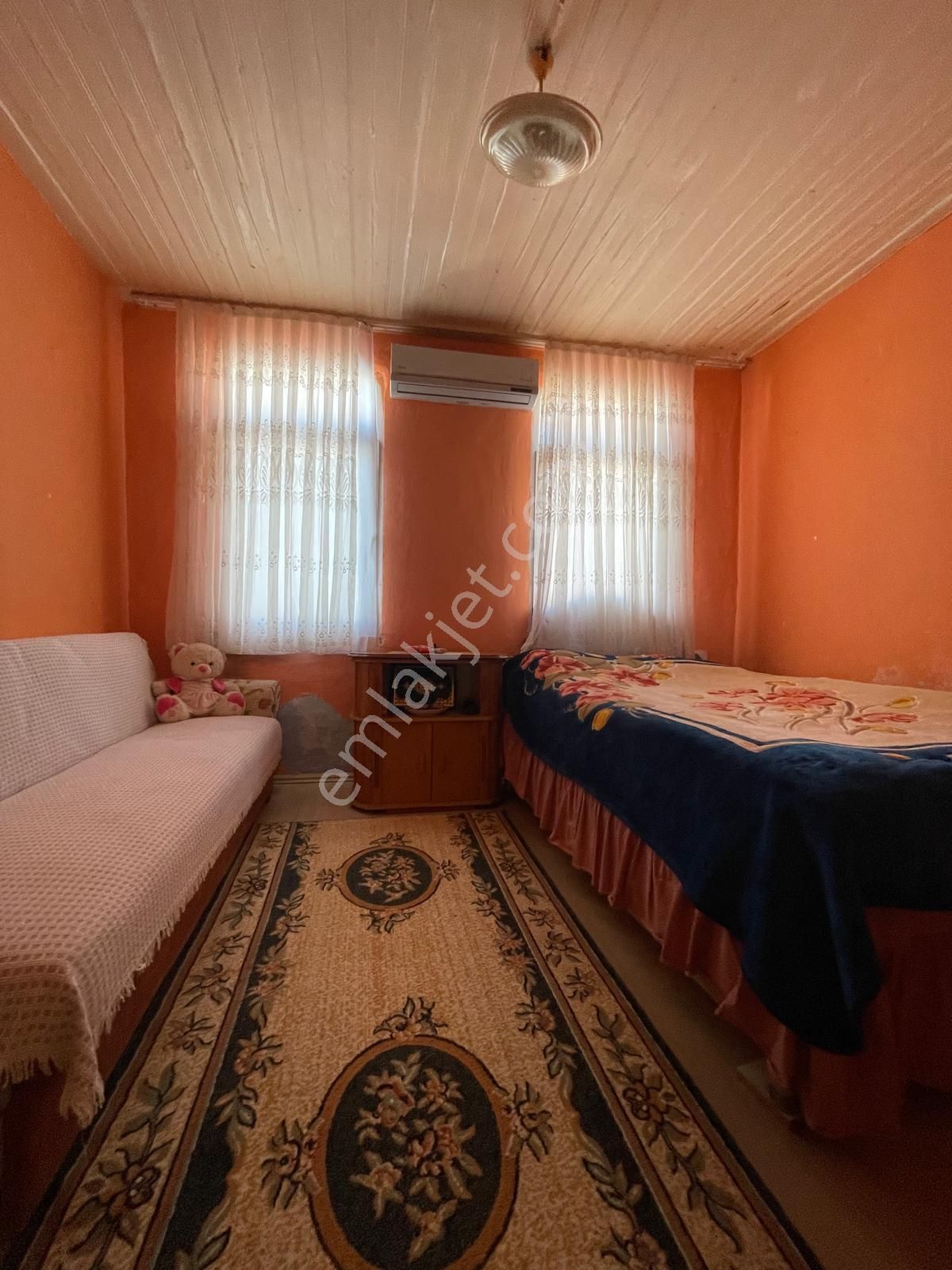 Premar Ayvada'dan Ayvalık Merkez'de 2 Katlı Avlulu 3+1 Taş Rum Evi - Görsel 20