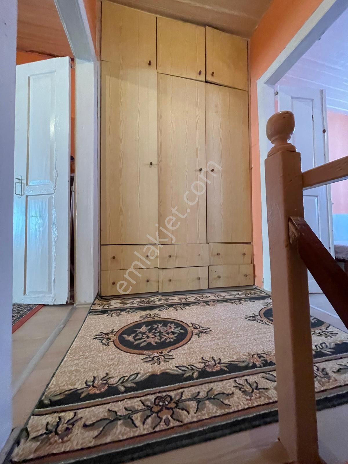 Premar Ayvada'dan Ayvalık Merkez'de 2 Katlı Avlulu 3+1 Taş Rum Evi - Görsel 14