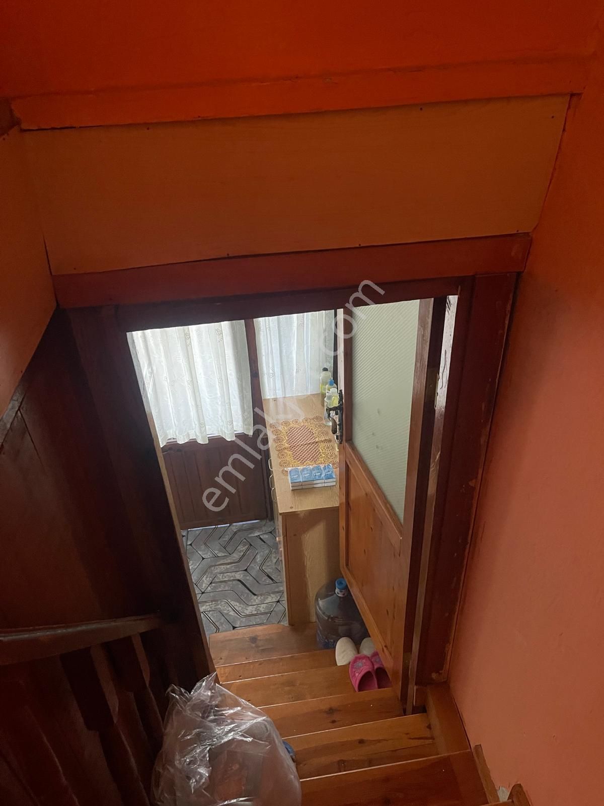 Premar Ayvada'dan Ayvalık Merkez'de 2 Katlı Avlulu 3+1 Taş Rum Evi - Görsel 13