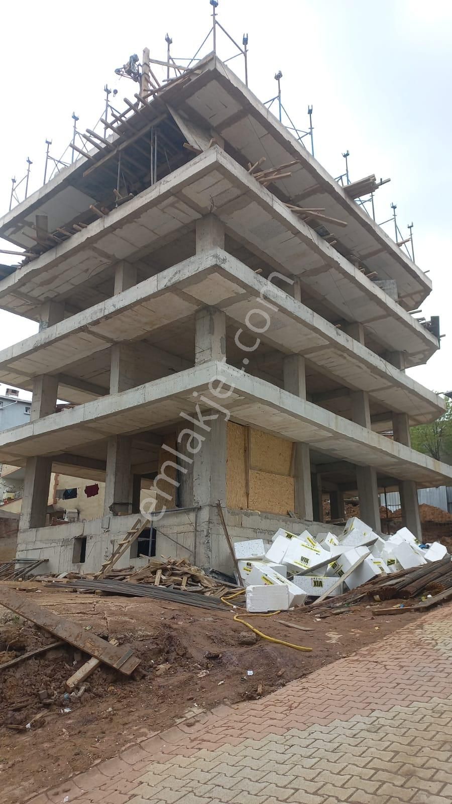 İstanbul Sultanbeylide İnşaatı Devam Eden Projede Satılık 6+1 - Görsel 15