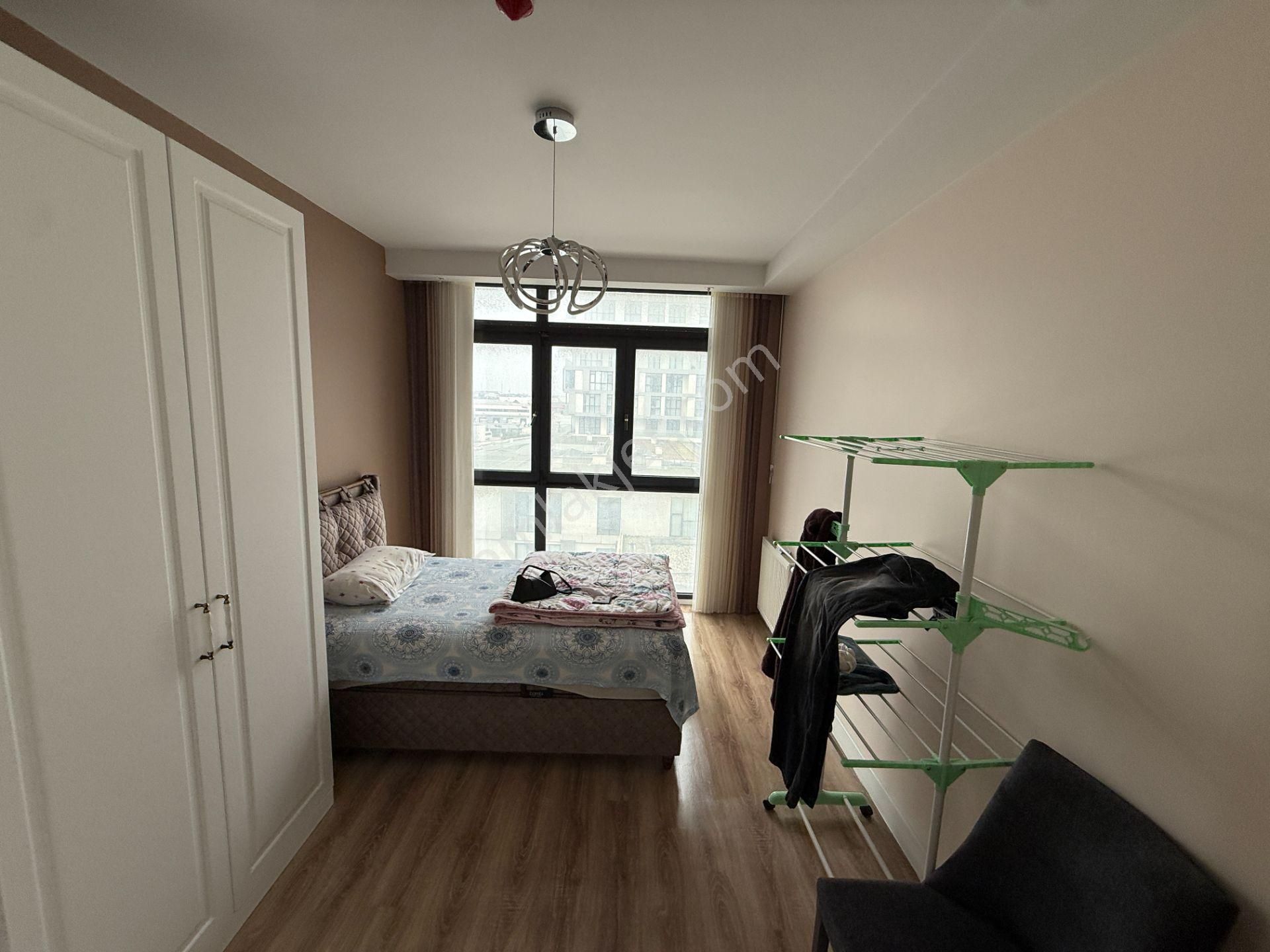 Bahçeşehir Strada 1.etap Özel Dekorasyonlu Satılık 3+1 Boş Daire - Görsel 5