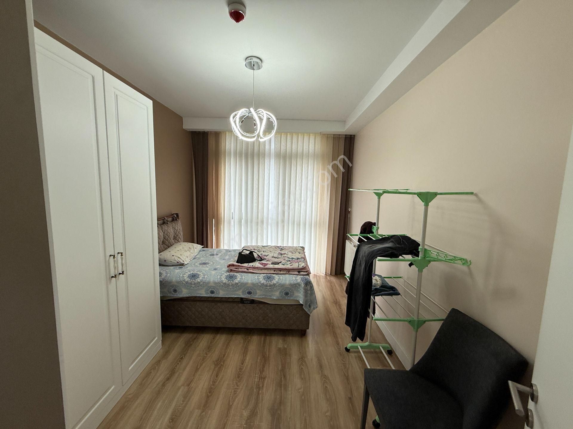 Bahçeşehir Strada 1.etap Özel Dekorasyonlu Satılık 3+1 Boş Daire - Görsel 18
