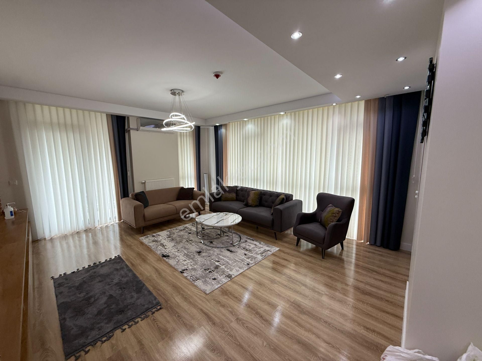 Bahçeşehir Strada 1.etap Özel Dekorasyonlu Satılık 3+1 Boş Daire - Görsel 12
