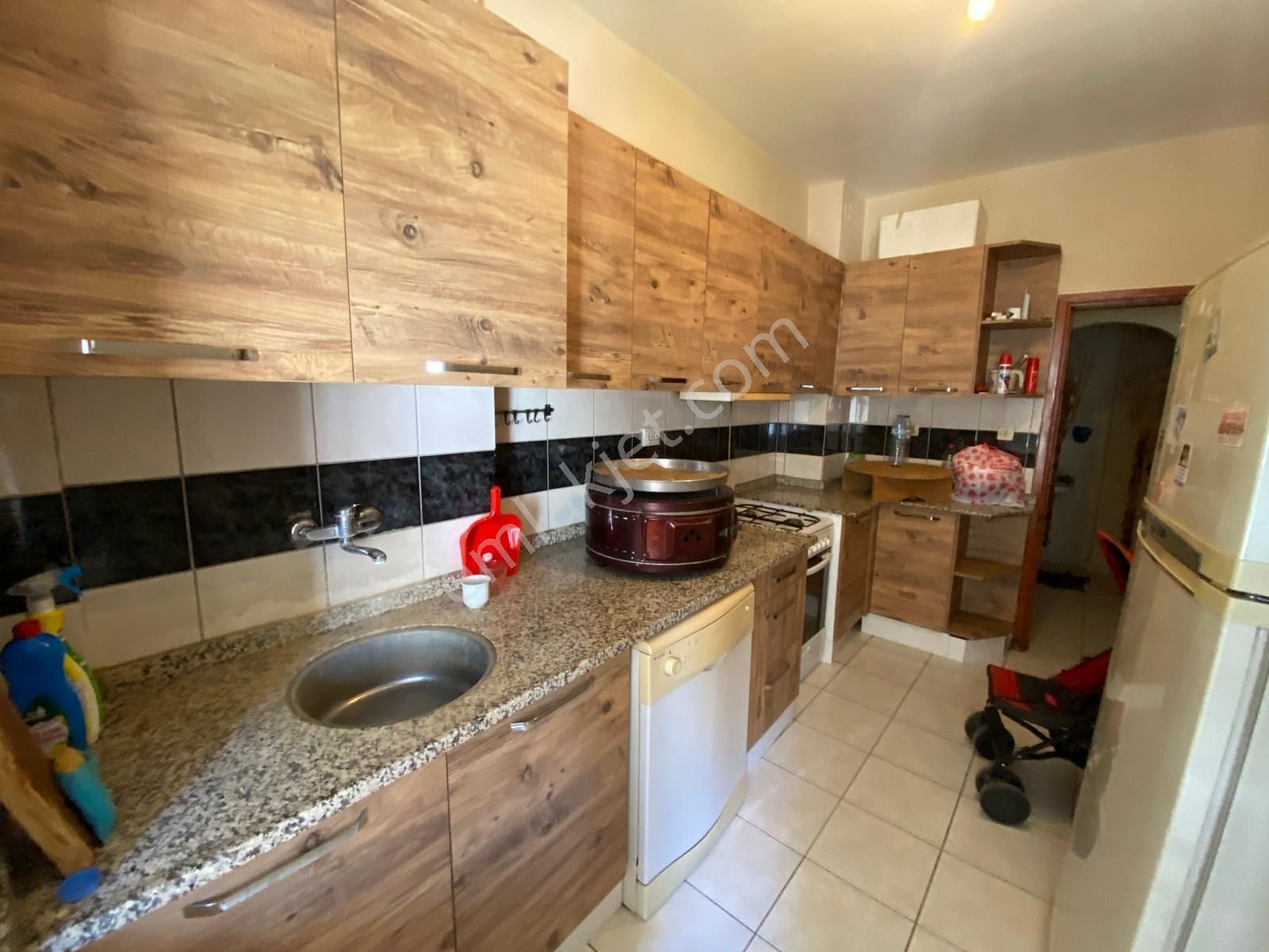 Mevlana Restaurant Arkası Arakat 3+1 Daire - Görsel 3