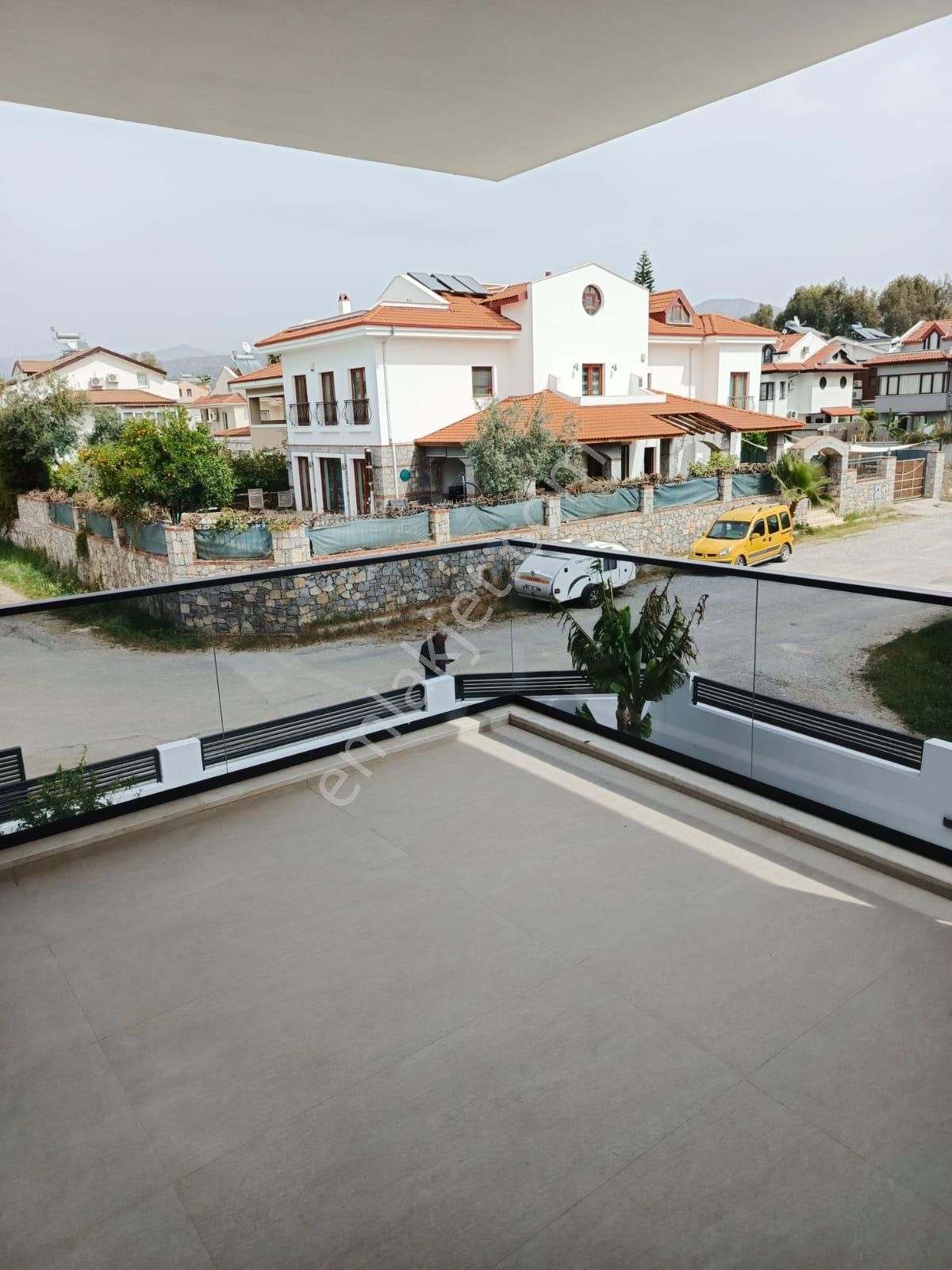 Stop’tan Akarca’da Havuzlu 6+1 Triplex Lüks Villa - Görsel 15