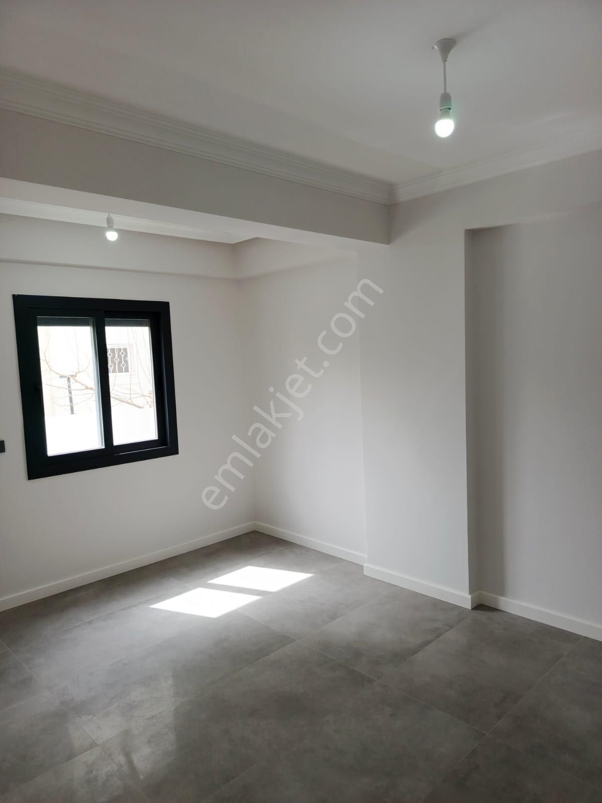 Stop’tan Akarca’da Havuzlu 6+1 Triplex Lüks Villa - Görsel 6