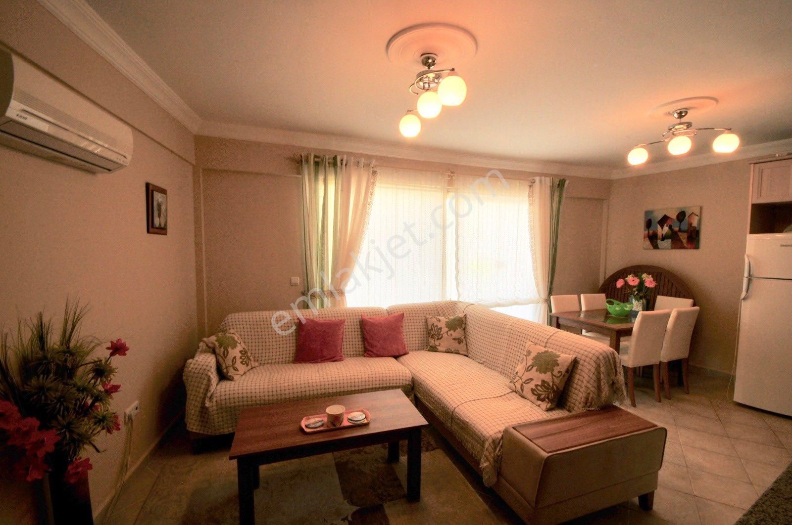 Özel Plajlı Sitede Bakımlı Lüks 2 Banyolu Daire Dekorlu Ön Blokta Acil - Görsel 12