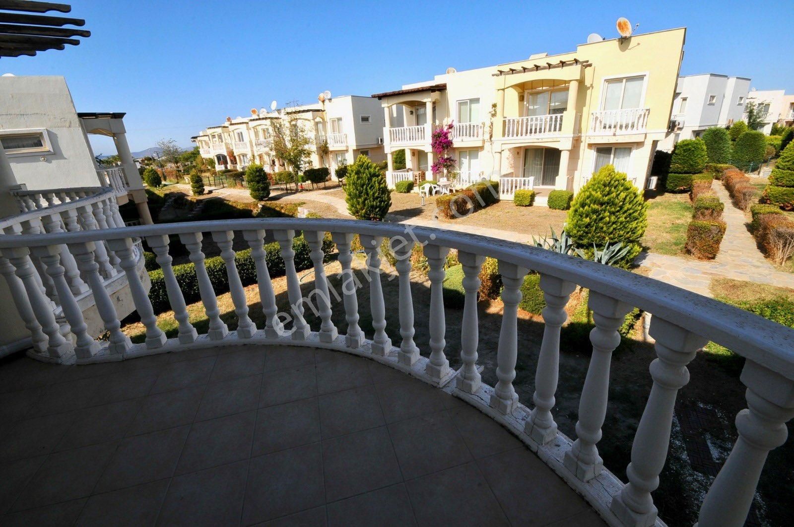 Özel Plajlı Sitede Bakımlı Lüks 2 Banyolu Daire Dekorlu Ön Blokta Acil - Görsel 22