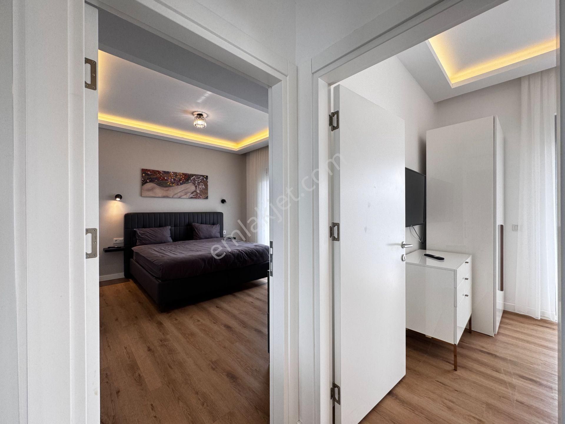 Kısa Dönem Kiralık Full Eşyalı Müstakil Havuzlu Villa - Görsel 11