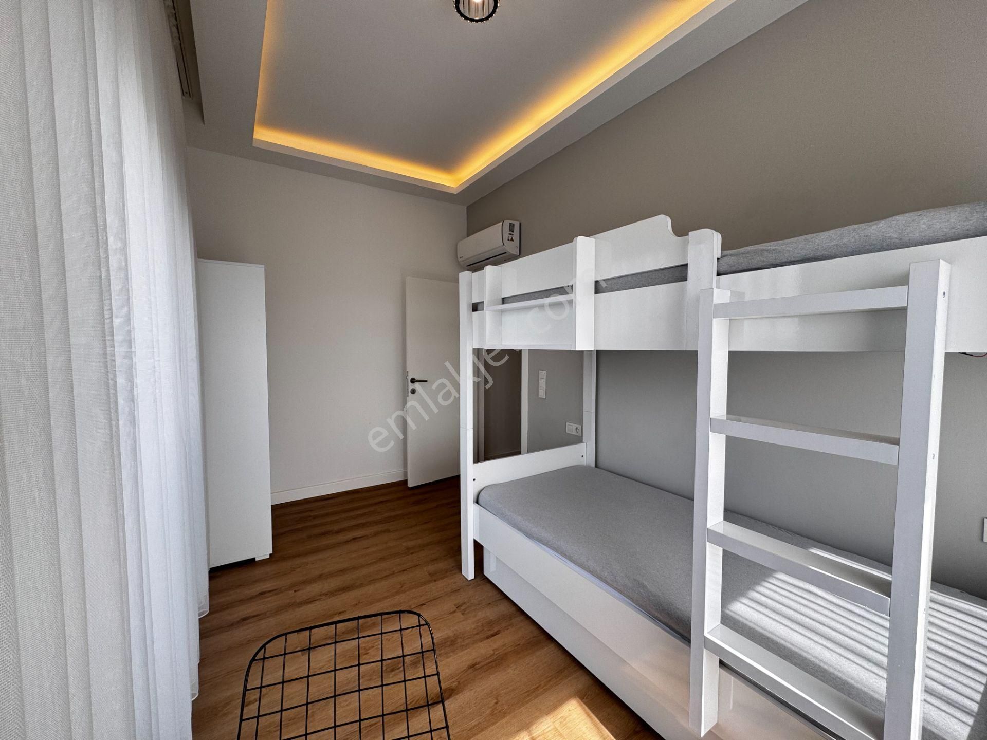 Kısa Dönem Kiralık Full Eşyalı Müstakil Havuzlu Villa - Görsel 15