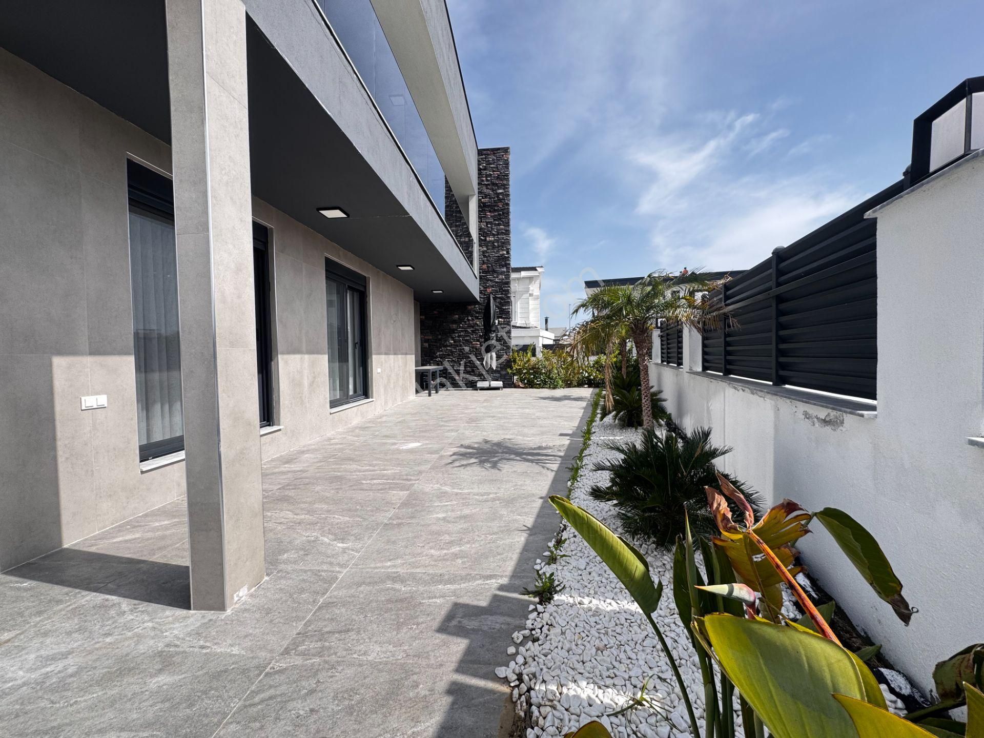 Kısa Dönem Kiralık Full Eşyalı Müstakil Havuzlu Villa - Görsel 28