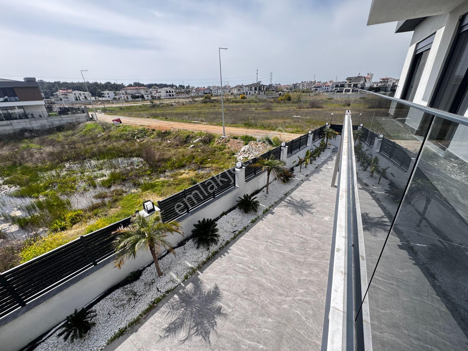 Kısa Dönem Kiralık Full Eşyalı Müstakil Havuzlu Villa - Görsel 27