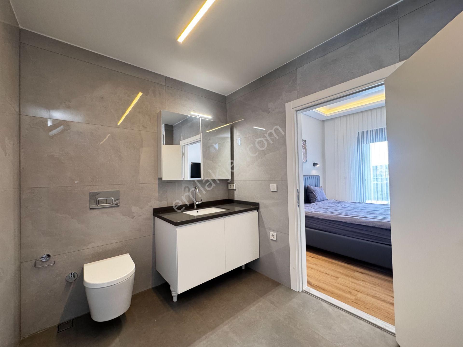 Kısa Dönem Kiralık Full Eşyalı Müstakil Havuzlu Villa - Görsel 23