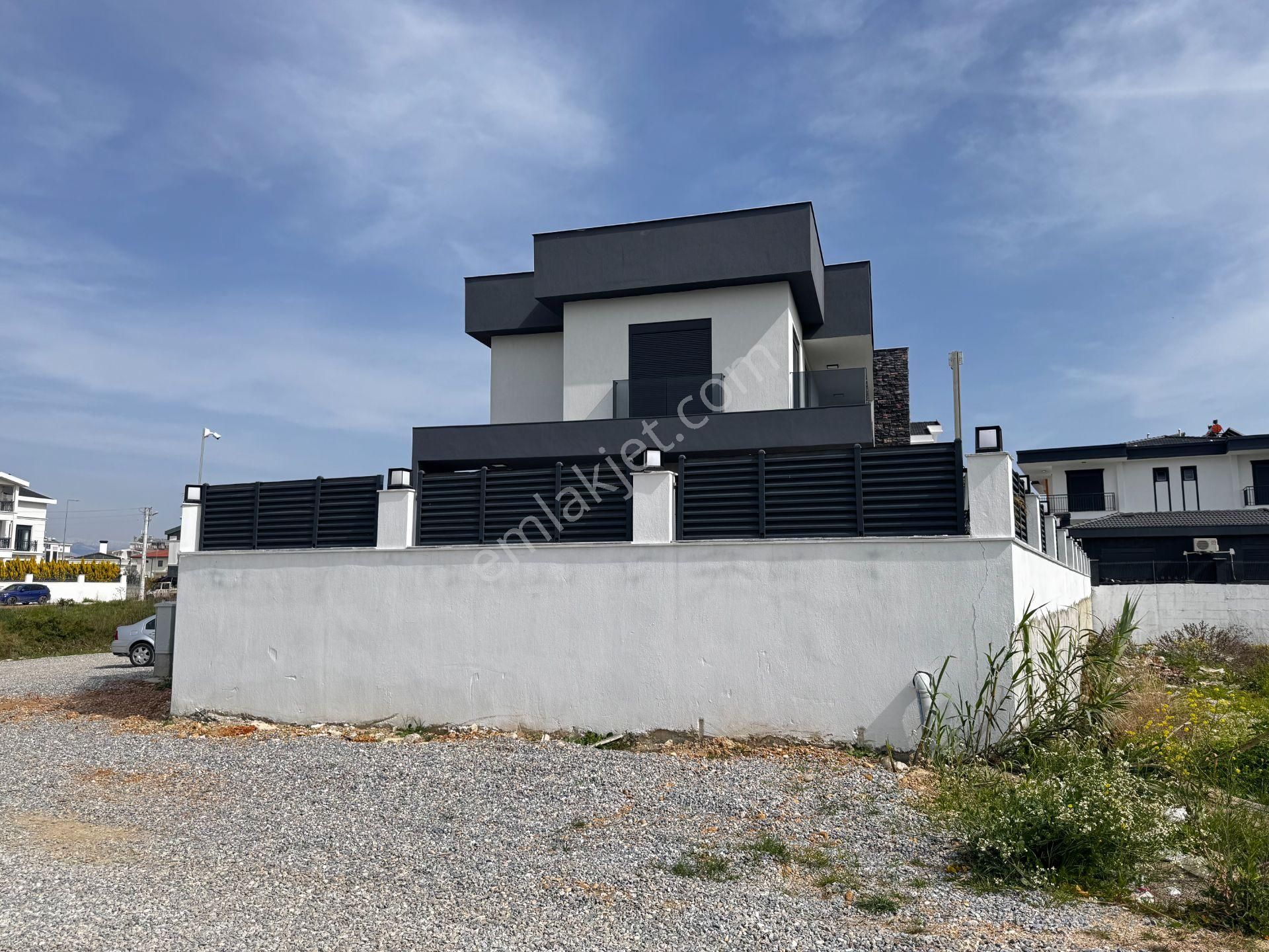 Kısa Dönem Kiralık Full Eşyalı Müstakil Havuzlu Villa - Görsel 30