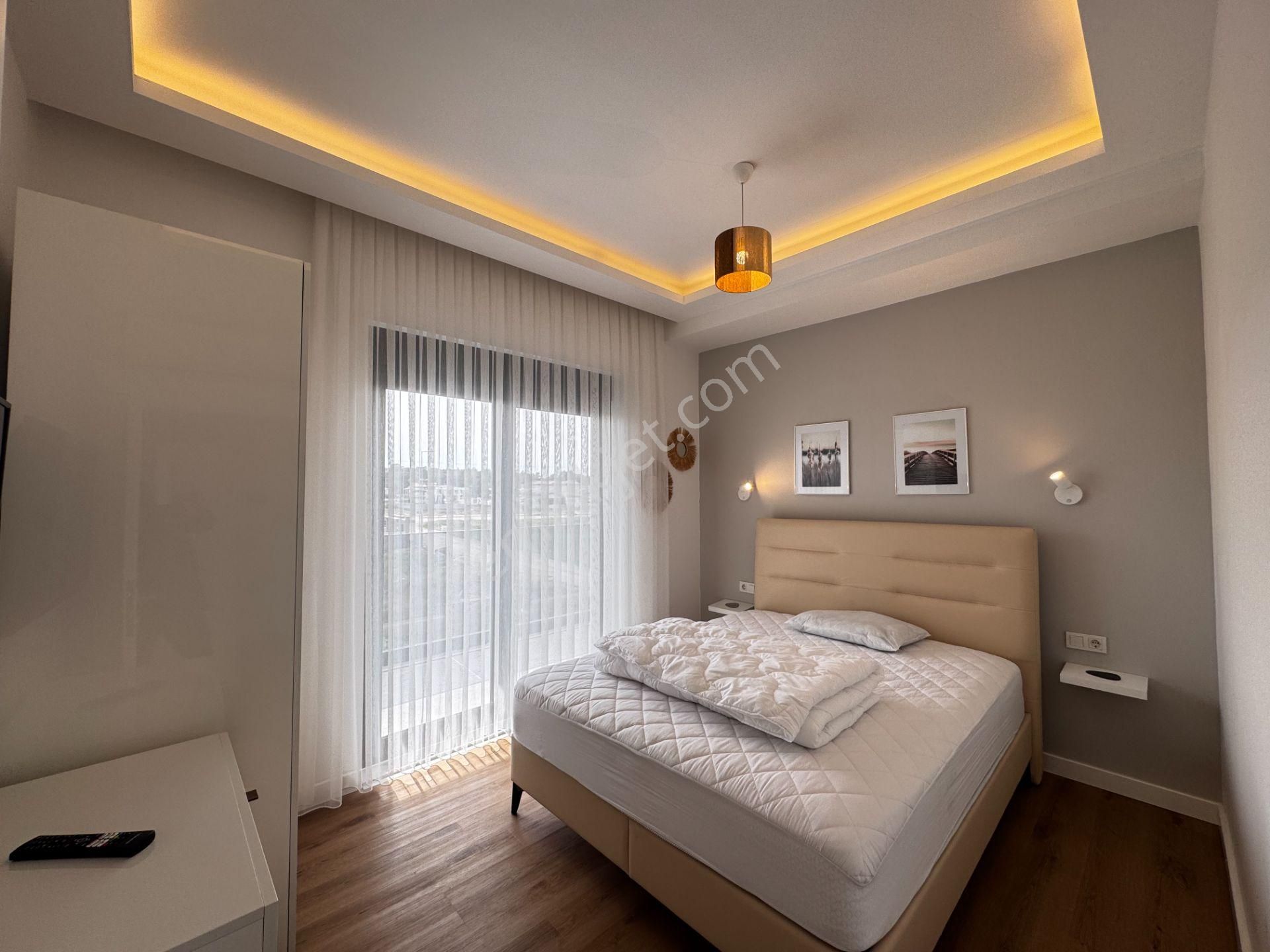 Kısa Dönem Kiralık Full Eşyalı Müstakil Havuzlu Villa - Görsel 17