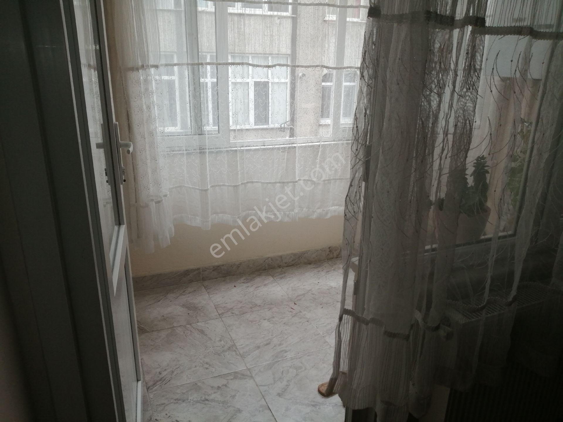 Esenler Fevziçakmak Mah Kiralık Kombili Daire