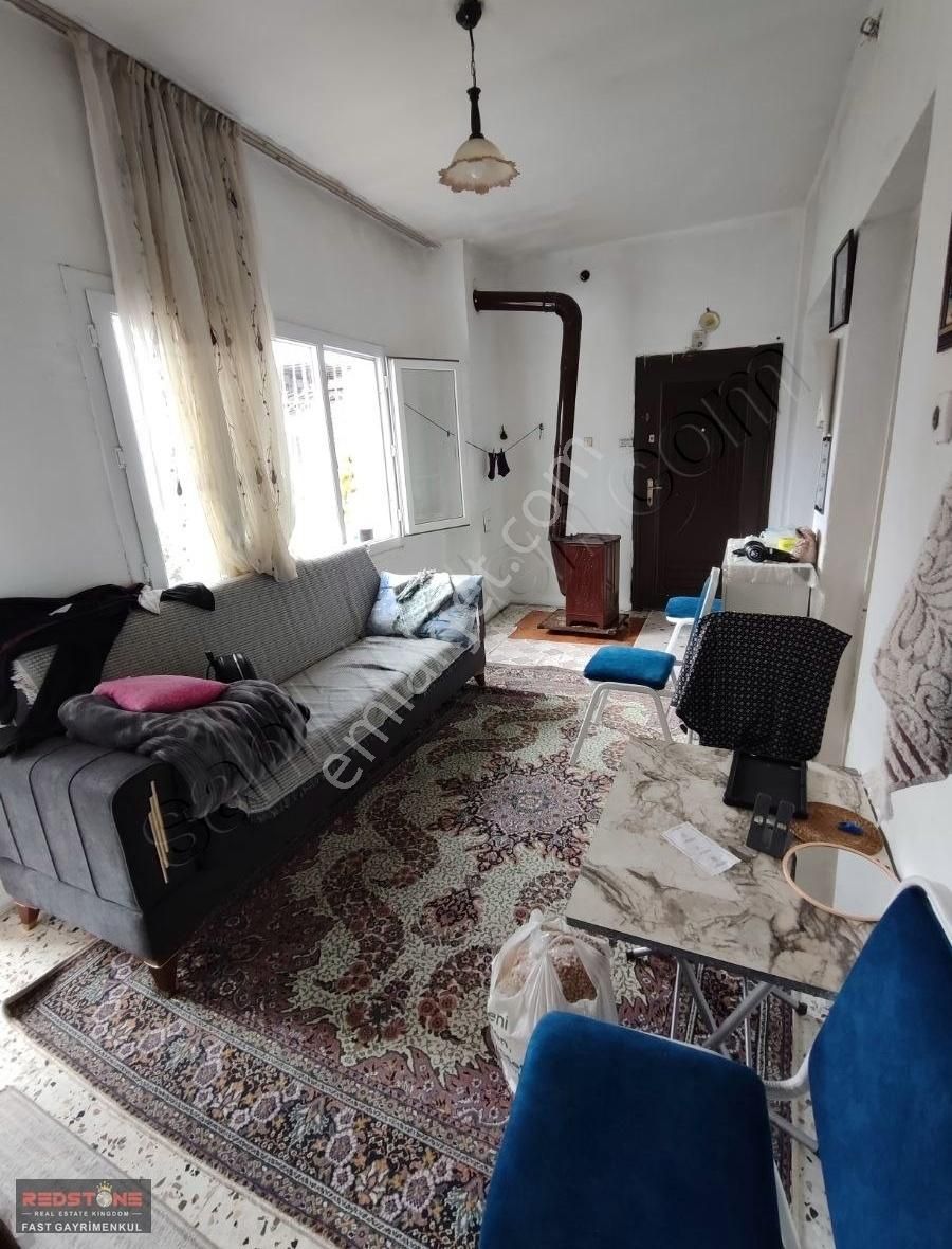 Yeşilyurt Mahallesinde Satılık 2 Katlı Ev Fırsatı - Görsel 2