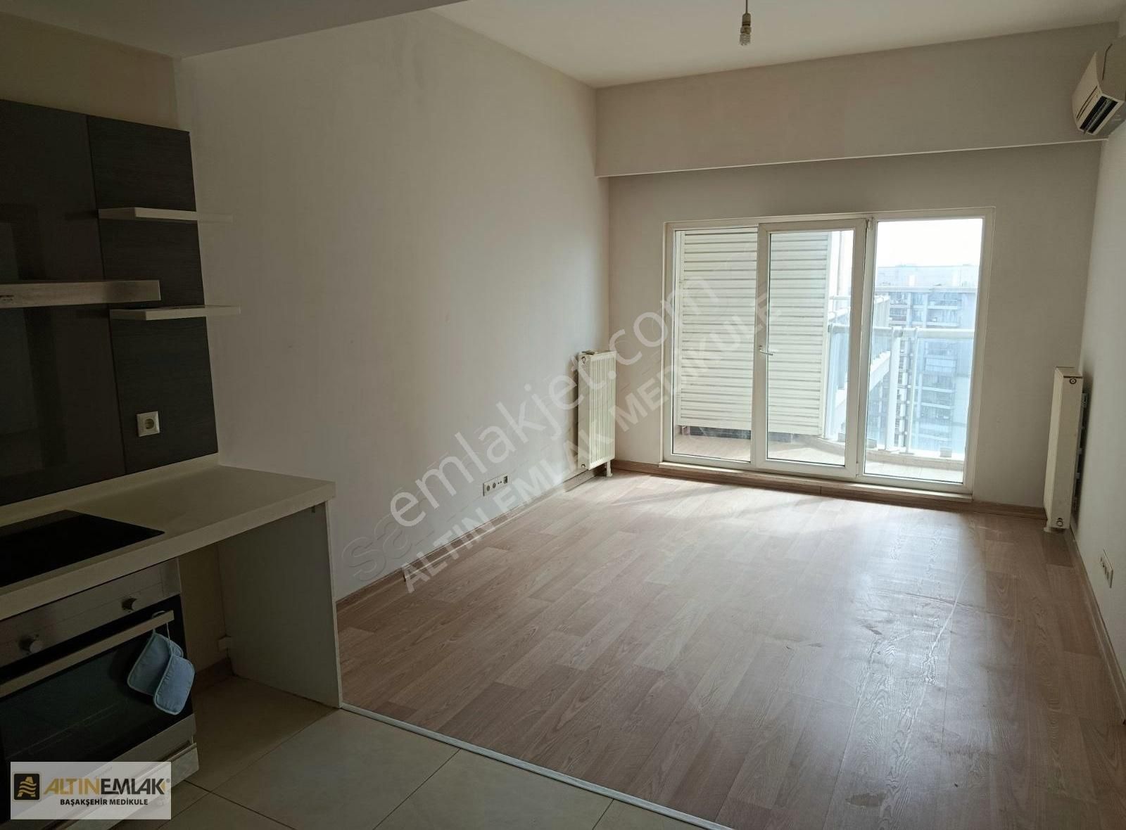 Başakşehir Medikule De Kiralık 1+1 Daire 23.000tl