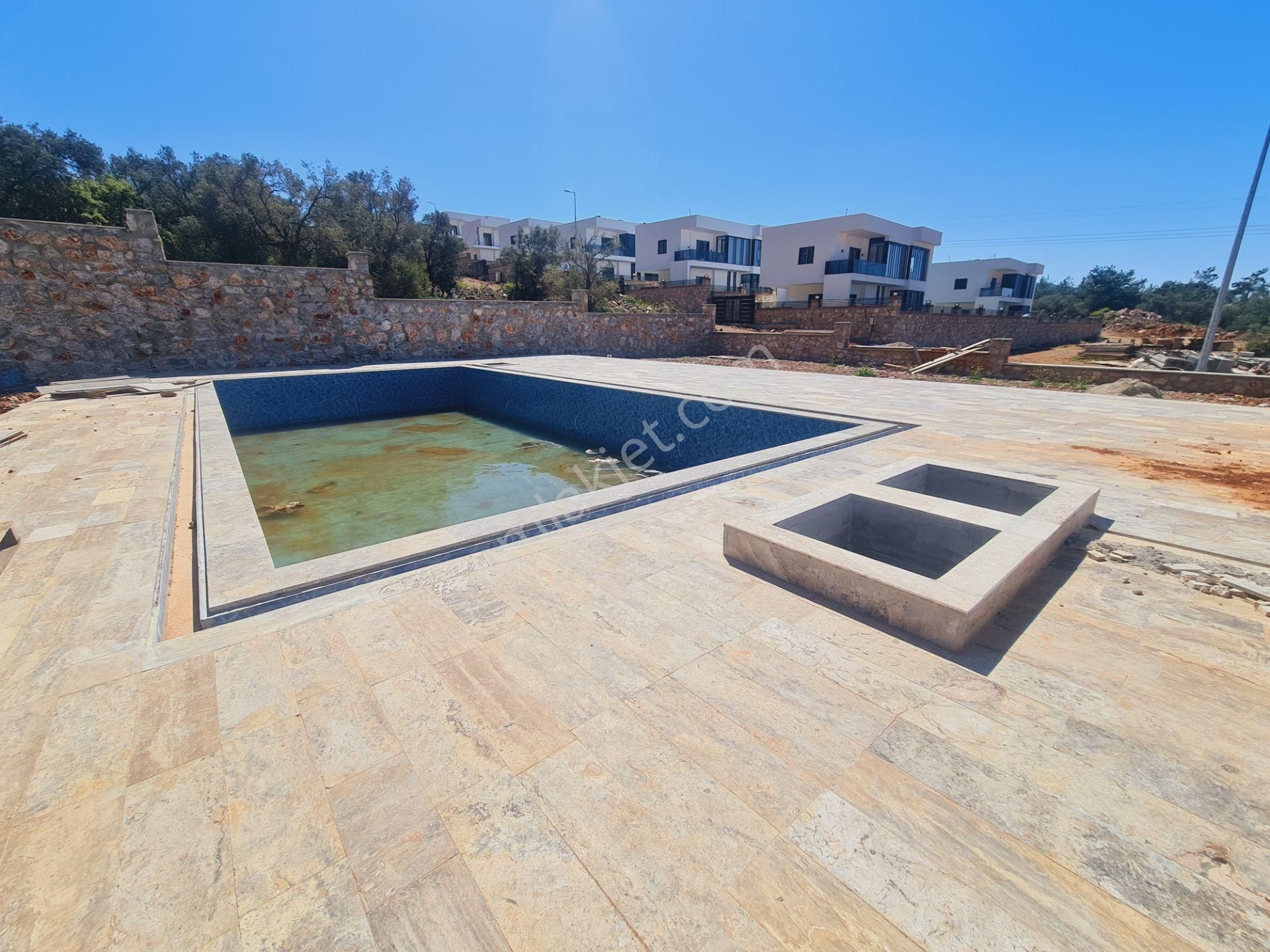 Akbük'de Sıfır Daire 2+1 Lüx Daireler Yetişen Alır !!! - Görsel 9