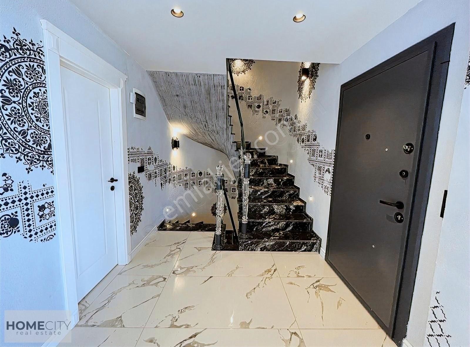 Alanya Tepe 4+1 750m2 Eşyalı,havuzlu,müstakil,lüks,kale Manzaral - Görsel 17