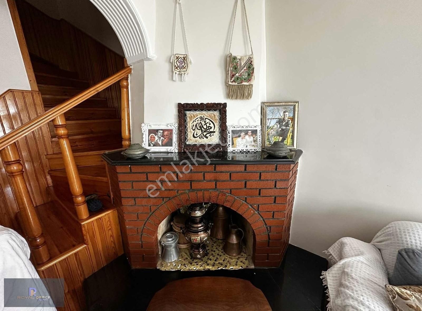 Royal Office Den Yeni Mah. De 198m2 5+1 Tripleks Villa - Görsel 2