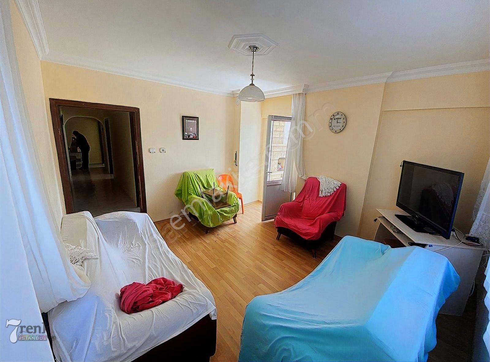 Yalova Çınarcık Kocadere Satılık 3+1 Eşyalı Daire Kumsala 100 Mt