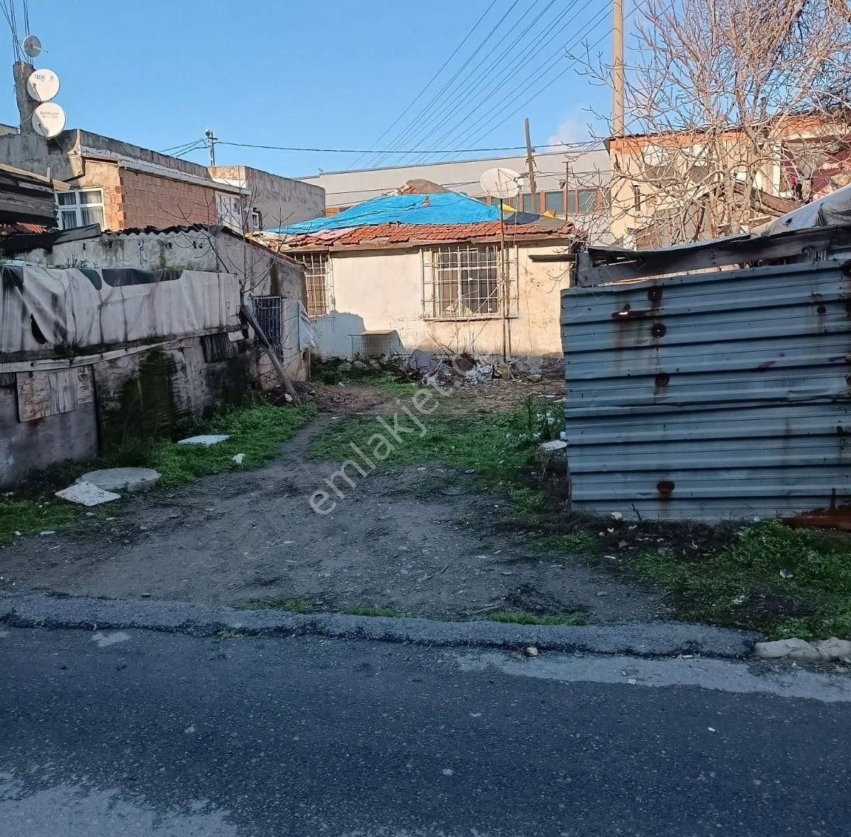 Halkalı Dereboyunda Satılık Veya Kiralık Arsa - Görsel 3