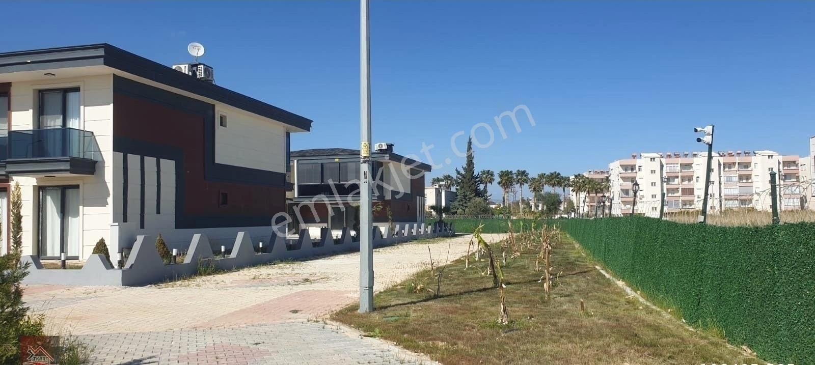 Şık,temiz,site İçerisinde,eşyalı Satılık Yazlık