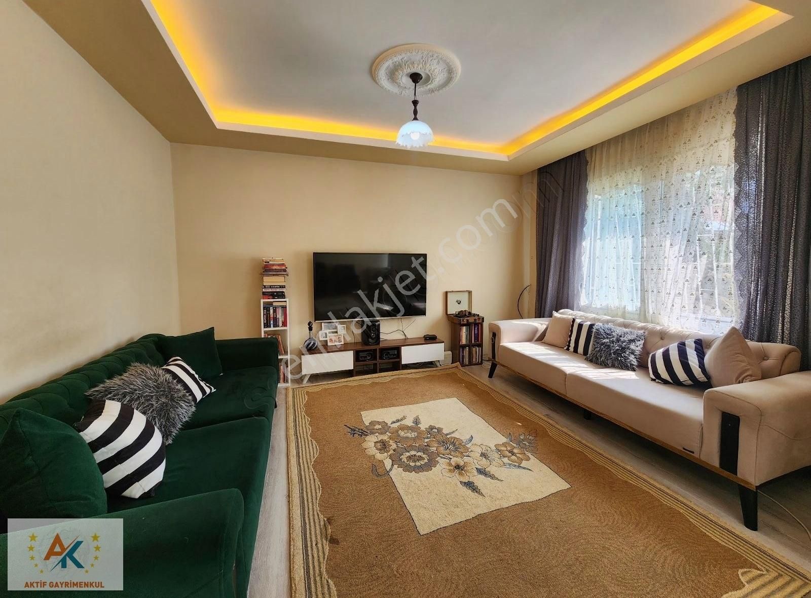 Aktif'den Çağdaşkentte Site İçerisinde 4+1 Dublex Villa