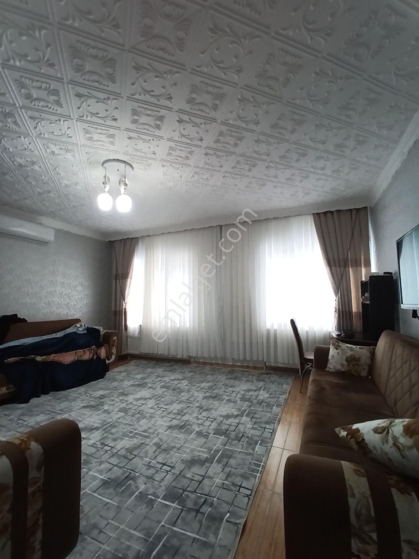 Güzel Vadi Mahallesi 2 Katlı Doğal Gazli Satılık Mustakil Ev - Görsel 4