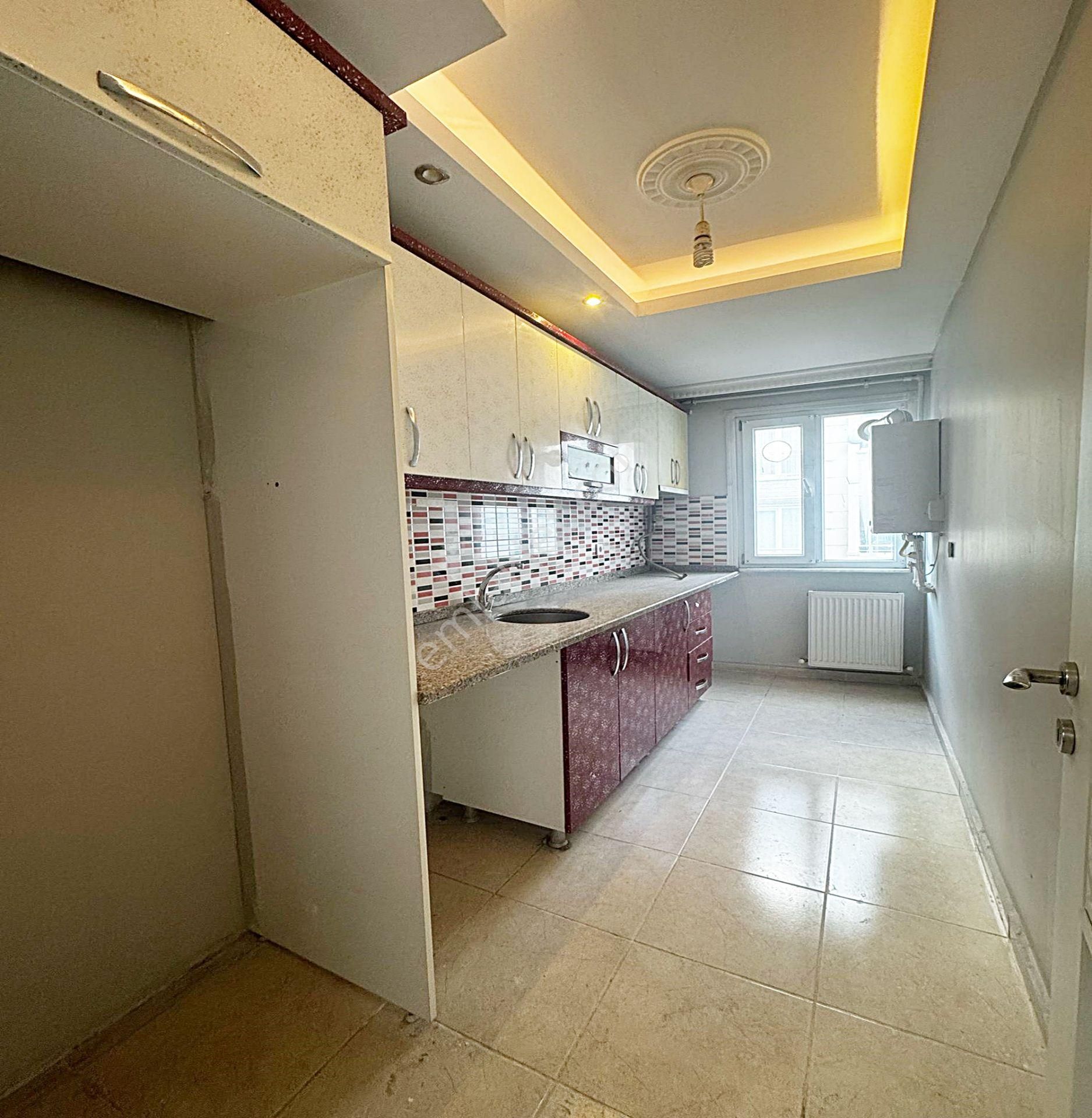 Metrobüs Güzergahında 2+1 Temiz Yeni Bina Merkezi Konumda Satılık Daire - Görsel 13