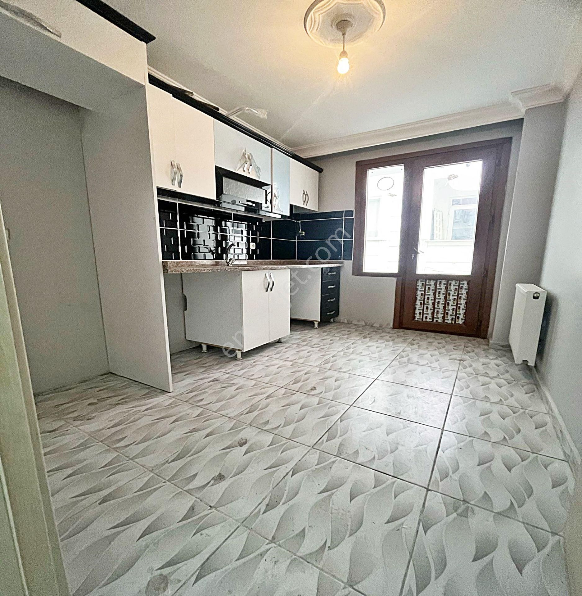 Metrobüse Yakın Masrafsız 100m2 Okul Ve Avm Yürüme Mesafesinde 2+1 Satılık Daire - Görsel 27