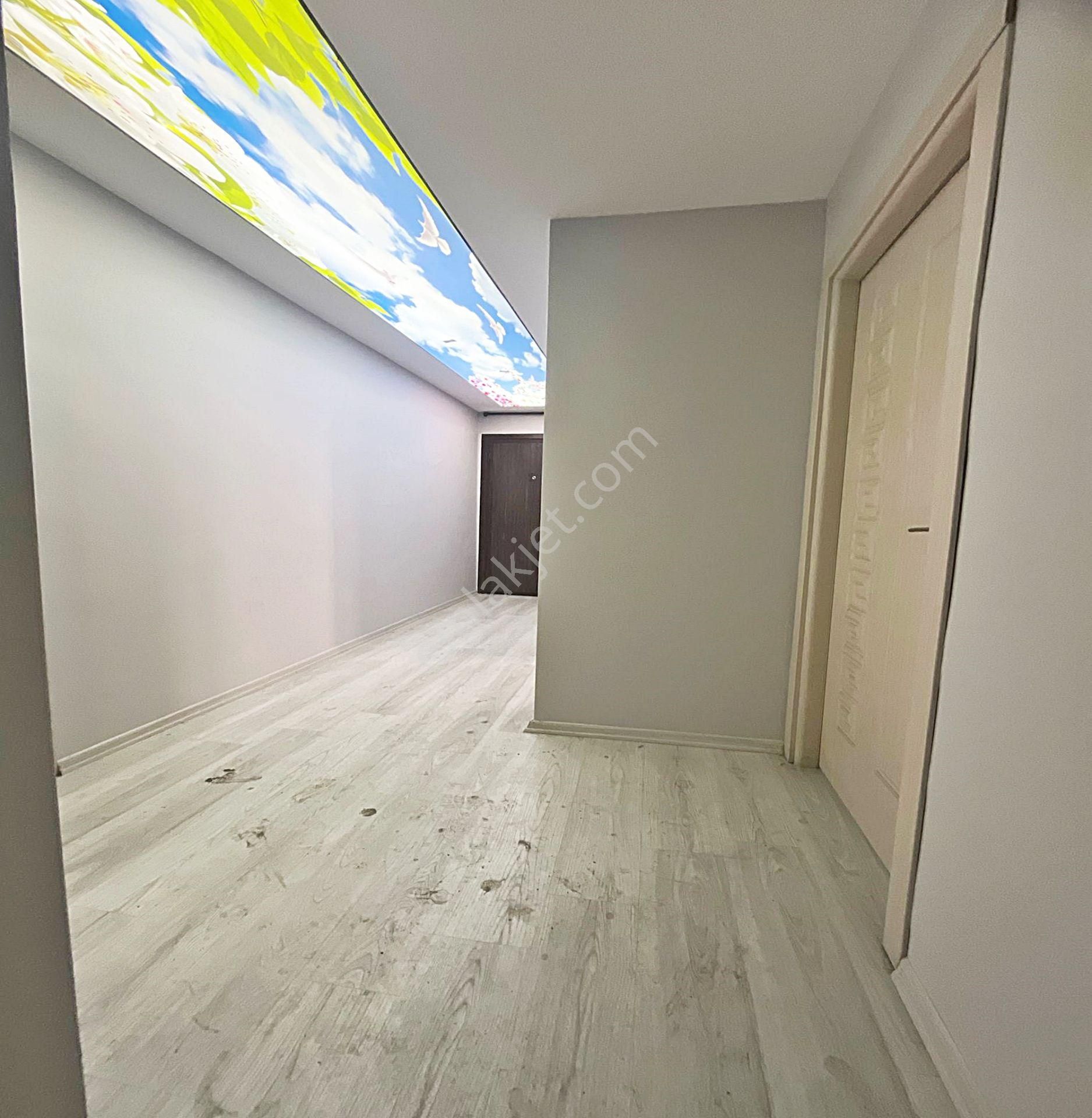 Metrobüse Yakın Masrafsız 100m2 Okul Ve Avm Yürüme Mesafesinde 2+1 Satılık Daire - Görsel 33