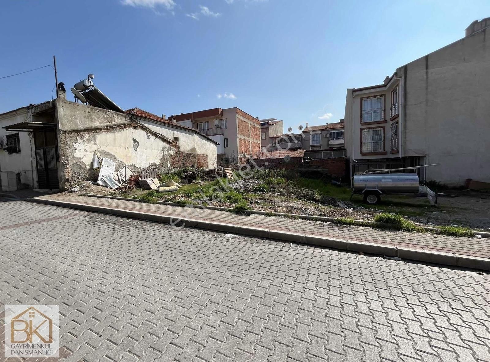 14 Mayıs Mah. 278 M2 2 Kat İmarlı Satılık Arsa